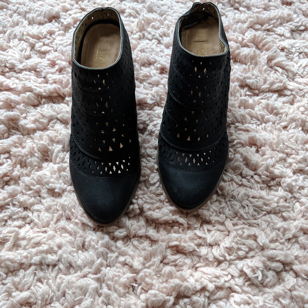 Backless booties - Picture 3 of 3